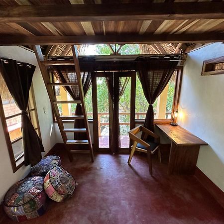 ホテル Casa Ava マスンテ エクステリア 写真